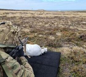 potd falkland islands defence force sa80