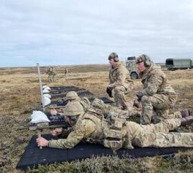 potd falkland islands defence force sa80