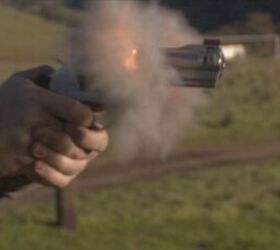 Wheelgun Wednesday: Slow Motion S&W 500 – Mind The Gap