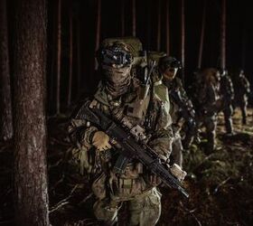 POTD: The Eyes of German Army – Heckler & Koch G36 by Night