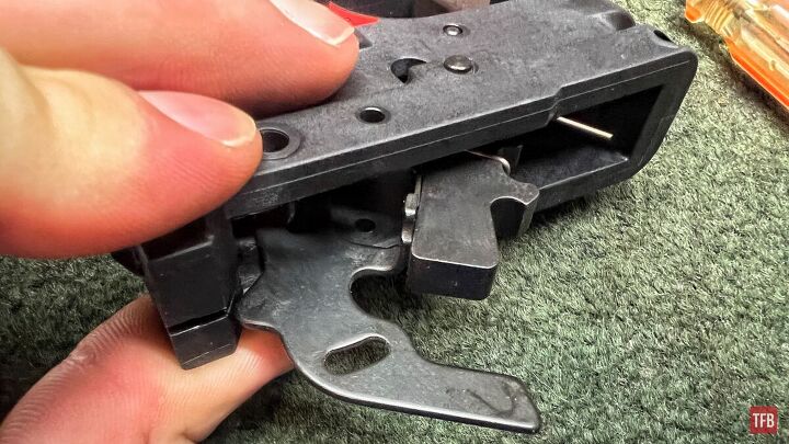 Trigger Bench TFB Armorer's Bench: Franklin Armory 10/22 Binary Trigger Installation ...