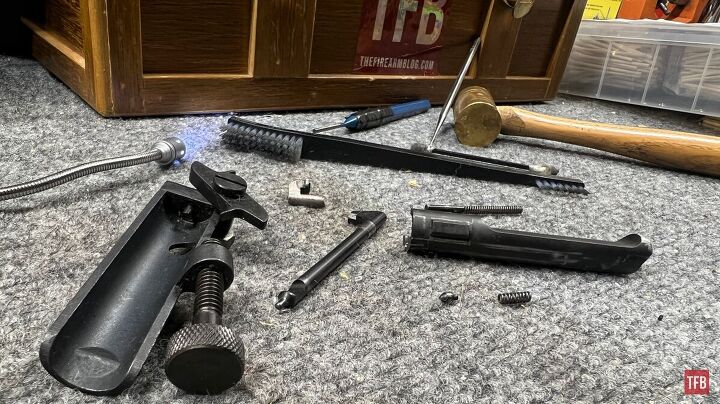 Bolt disassembly tool for 40X rimfire? | Rimfire Central Firearm Forum Bolt disassembly tool for 40X rimfire? | Rimfire Central Firearm Forum