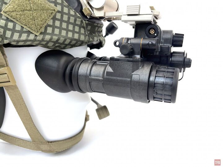 Friday Night Lights: Dual Tube Spotlight – L3Harris BNVD PVS-31A ...