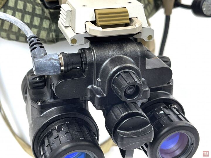 Friday Night Lights: Dual Tube Spotlight – L3Harris BNVD PVS-31A ...