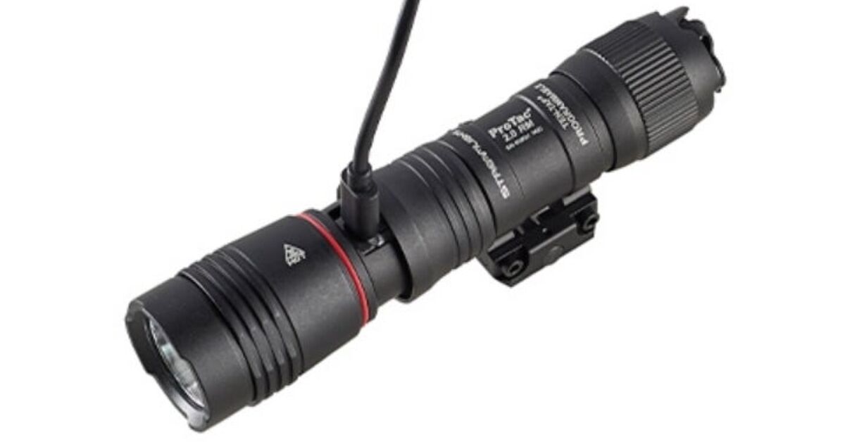 streamlight 2000 lumen flashlight 89023 ProTac 2.0 HP 2,000-Lumen Flashlight, Black The battery is keyed to ensure proper alignment of the charging port ProTac 2.0 | USB Rechargeable
