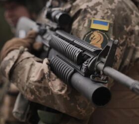 Ukraine Receives M16A4s