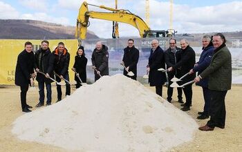Hensoldt Break Ground on New Factory