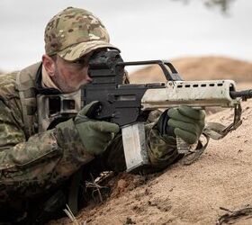 POTD: German Armed Forces with Heckler & Koch G36