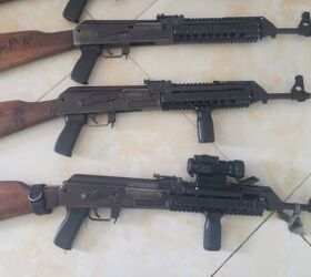 zastava aks part 2 m70 the first mass produced yugoslavian kalashnikov, M70B used by a SWAT team in an African country