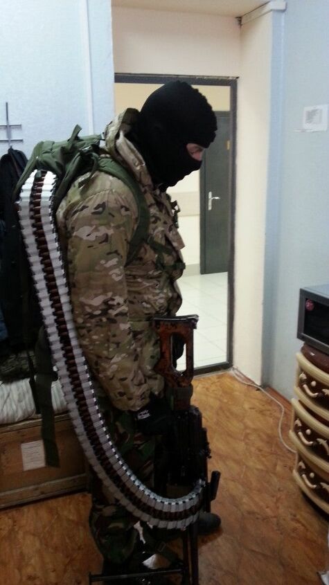 Predator Backpack Machine Gun PK Machine Gun Predator Ammo Backpack | thefirearmblog.com