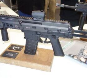 B&T APC556 PDW And Raubtier Thermal Imaging At IWA 2016 ...