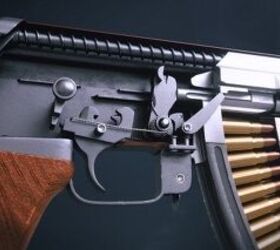 3D Animation Showing How the AK-47 Mechanism Works