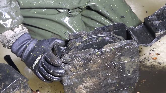 ww2 weapons extremely well preserved in a swamp