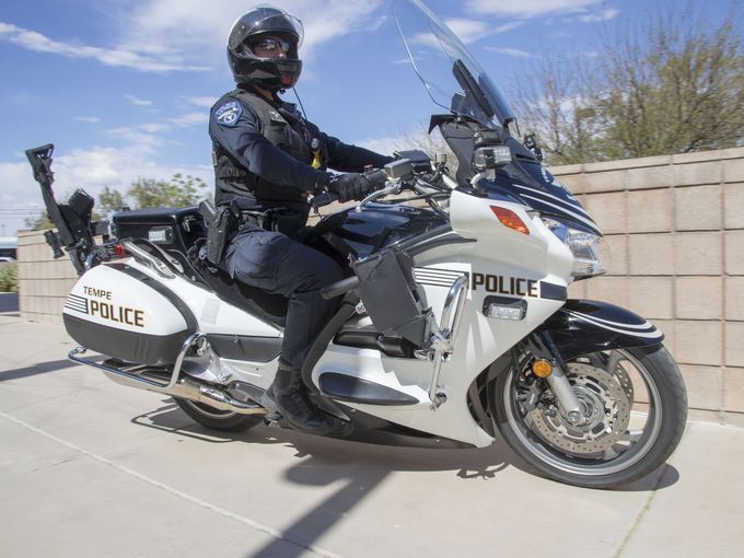 Arizona Police Mount AR-15 Racks on Patrol Motorcycles | thefirearmblog.com