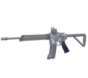 Weighing 1.9 oz, the Carbon Black Grip's weight is barely noticeable, even on lightweight builds.