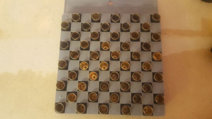 A tray keeps the cases safe, together and upright