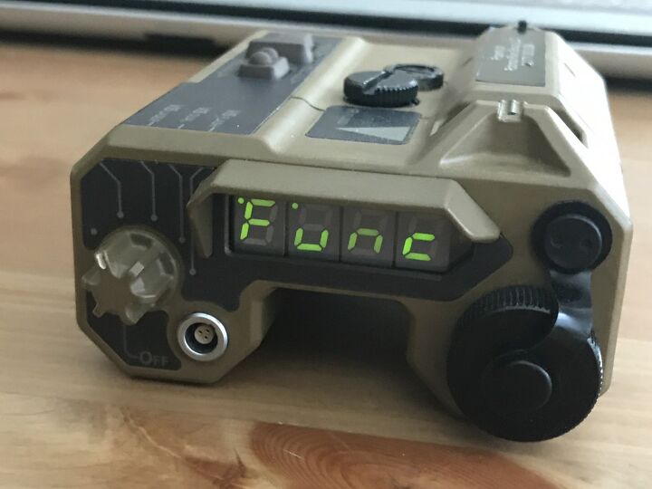 Review: Wilcox RAPTAR Lite ES – Weapon Light/Laser | thefirearmblog.com