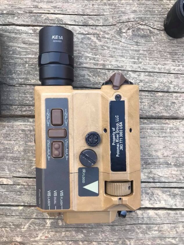 Review: Wilcox RAPTAR Lite ES – Weapon Light/Laser | thefirearmblog.com