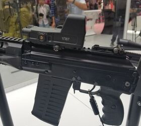 Breaking news: Kalashnikov presents new assault rifle prototype