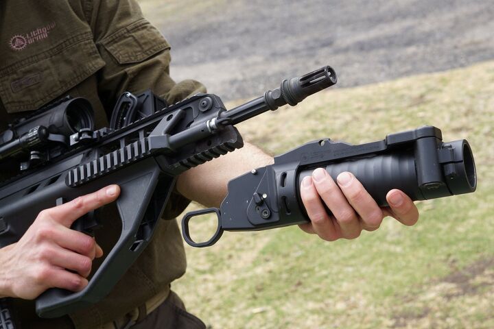 Hands on with the SL40 UBGL/Standalone Grenade Launcher from Lithgow ...