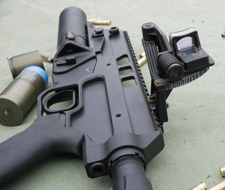 Ubgl Shell Hands on with the SL40 UBGL/Standalone Grenade Launcher from Lithgow ...