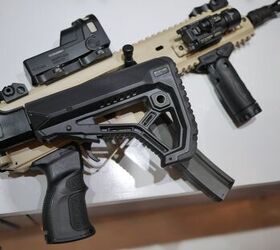 [Indo Defense 2018] MP5 Clones, 7.62mm Rifles, News from Indonesia's Pindad