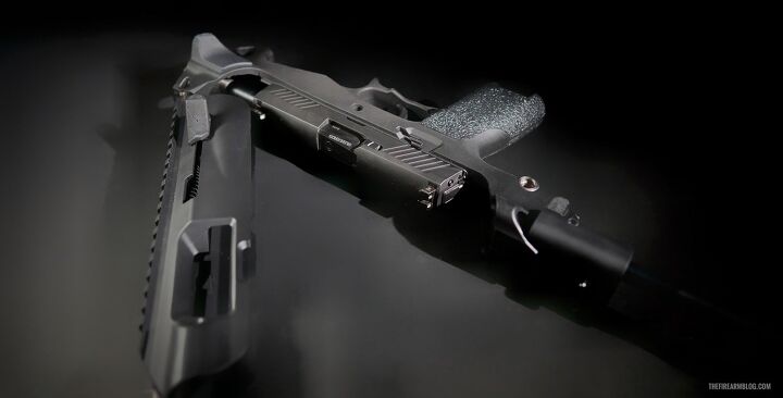 TFB REVIEW: Fire Control Unit X01 PDW – The Future Of Small Arms ...
