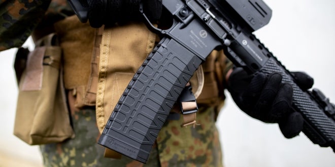 Update Schmeisser 60-Round AR-15 Magazine (1)