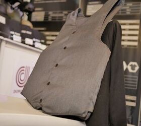 ISDEF 2019: Tuxedo Vest Armor from Dongrun Safety