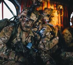 POTD: U.S. Army paratroopers prepare for air assault | thefirearmblog.com