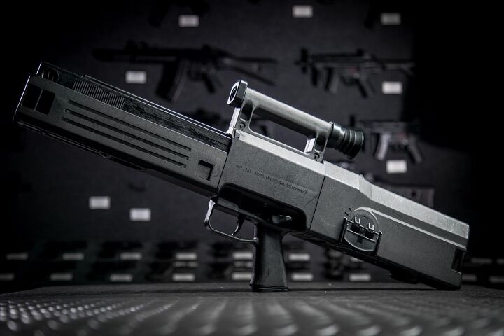 POTD: Heckler & Koch G11 in the Gray Room | thefirearmblog.com
