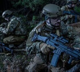 Czech Army Buys More CZ BREN 2s, CZ P-10s and CZ Scorpion PDWs ...