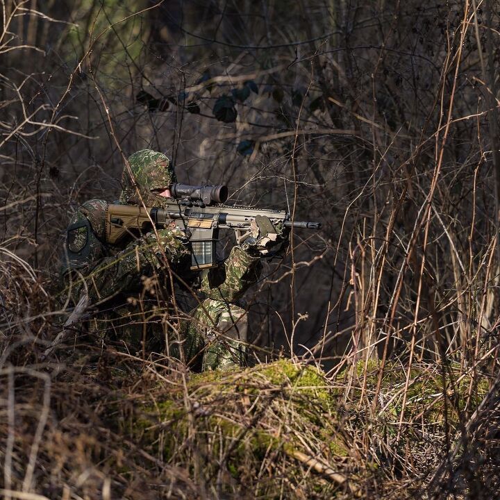 POTD: Heckler & Koch MG5 and Concamo | thefirearmblog.com