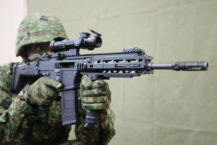 FIRST LOOK: Japan's New Type 20 Rifle | thefirearmblog.com