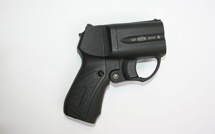 The New Russian PB-4SP Barrelless Traumatic Pistol (non-lethal