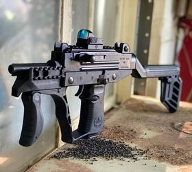 POTD: UZI PRO Submachine Gun