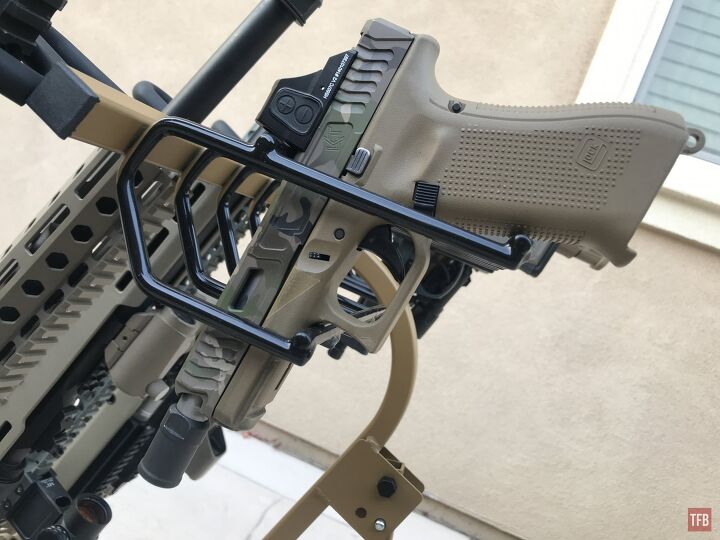 Savior Rifle Rack Lock TFB Review: Savior Shorty Rifle Rack & Mobile Firearm Rack ...