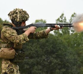 POTD: Canadian Light Infantry Pioneers with Shotguns