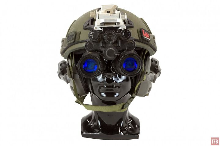 friday night lights dual tube spotlight bnvd sg