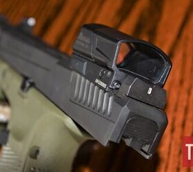 The FastFire 4 departs from their previous pistol red dots in a few ways - most noticeably, with the optional enclosure cover you see here.