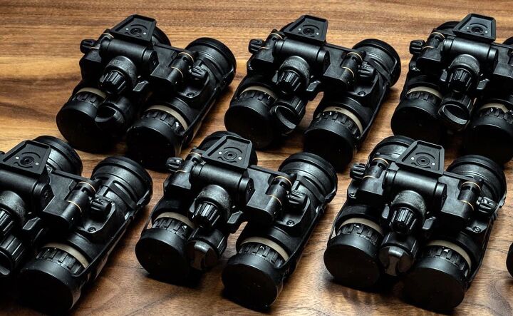 PVS-31A and BNVD-1531s Available To The Public! | thefirearmblog.com