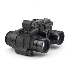 Friday Night Lights: Dual Tube Spotlight – ABNV MOD-3 | thefirearmblog.com