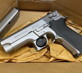 Pawn Shop Finds – The Perfect Smith & Wesson 5906