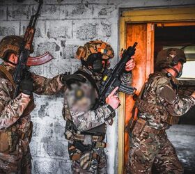 POTD: Romanian, Ukrainian and U.S. Army Green Berets in Trojan Footprint 21 CQB