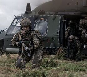 POTD: German Special Forces with the Heckler & Koch G95