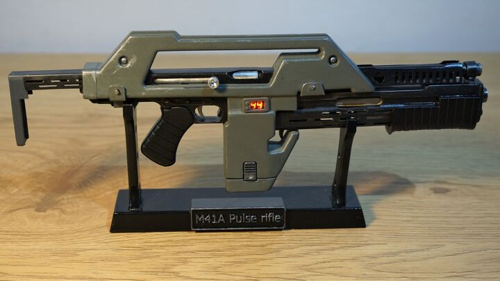 Pulse Rifoe Aliens Pulse Rifle Sound