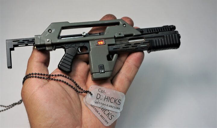 Aliens Pulse Rifle Scale Aliens Pulse Rifle Prop