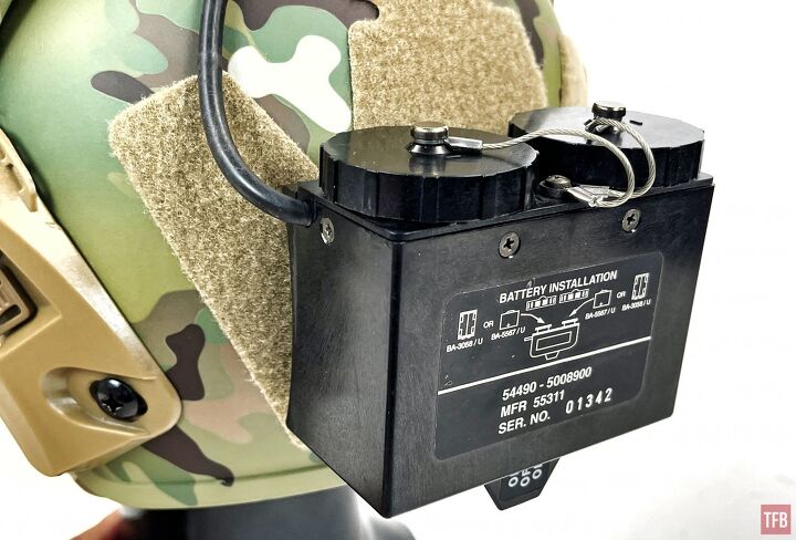 Friday Night Lights: Dual Tube Spotlight – AN/PVS-5 | thefirearmblog.com