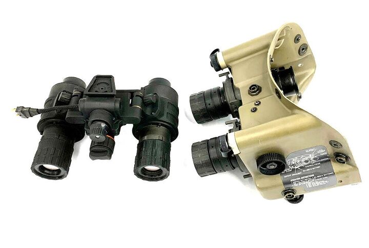 Friday Night Lights: Dual Tube Spotlight – AN/PVS-5 | thefirearmblog.com