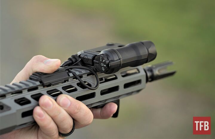 Crimson Trace RAIL MASTER® Universal Laser Sight CT-RM - Enhance Crimson Trace RAIL MASTER® Universal Laser Sight CT-RM - Enhance